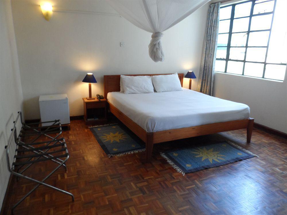 Kenya Comfort Hotel Nairobi Extérieur photo