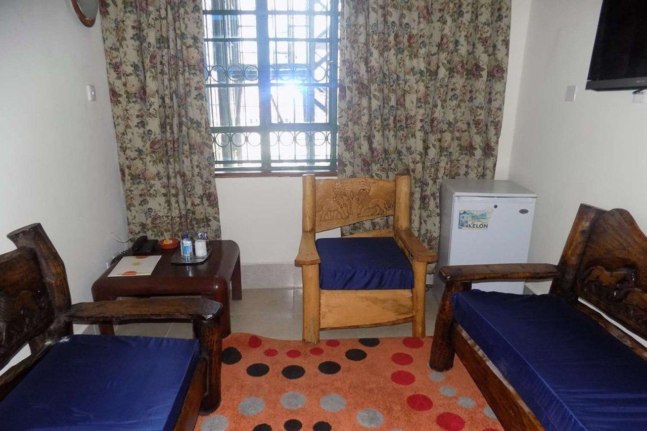 Kenya Comfort Hotel Nairobi Extérieur photo